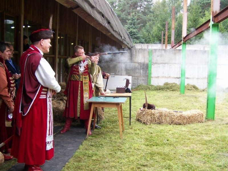 Strzelanie Świętokrzyskiego Bractwa Kurkowego w Starachowicach 