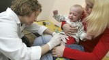 Coraz więcej nieszczepionych dzieci w Łódzkiem. Wrócą odra i krztusiec?