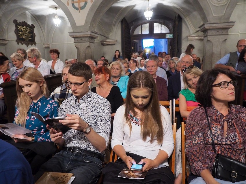 Stary Kościół Farny. Muzyka Mistrzów Baroku. Zespół Muzyki...