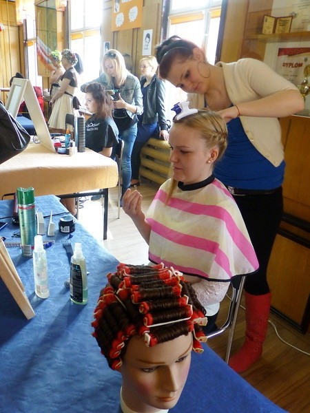 Konkurs fryzjerski w ZSP w Łabiszynie