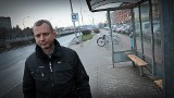 Wrocław: Mężczyzna zmarł na przystanku, bo za długo czekał na karetkę
