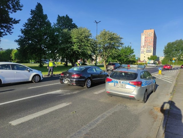 Działania policji na ulicy Jana Pawła II w Koszalinie.