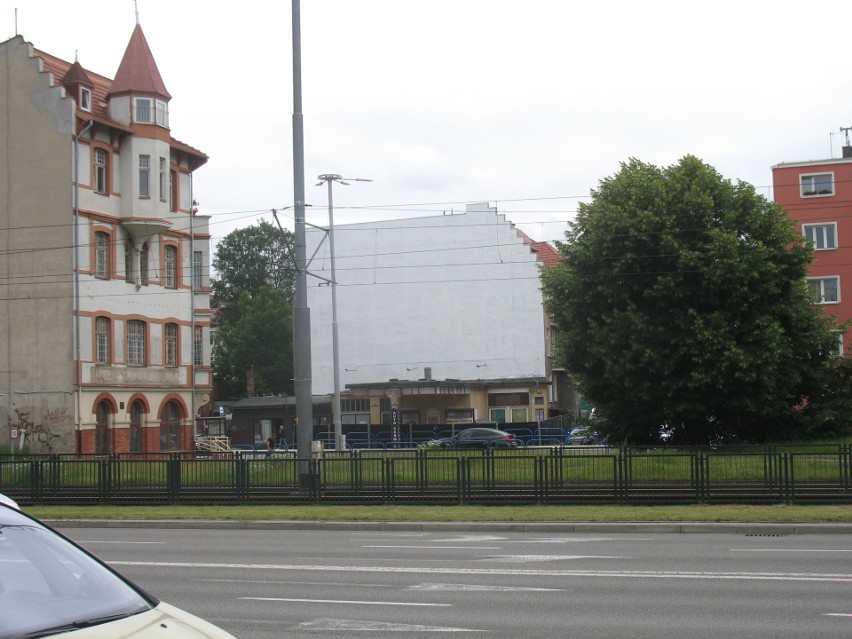 Murale reklamowe zamiast banerów w Gdańsku przy al. Grunwaldzkiej. Czy o to chodziło w uchwale krajobrazowej?