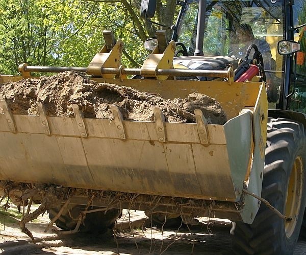 Gminy budują, bo zbliżają się wybory - twierdzą mieszkańcy