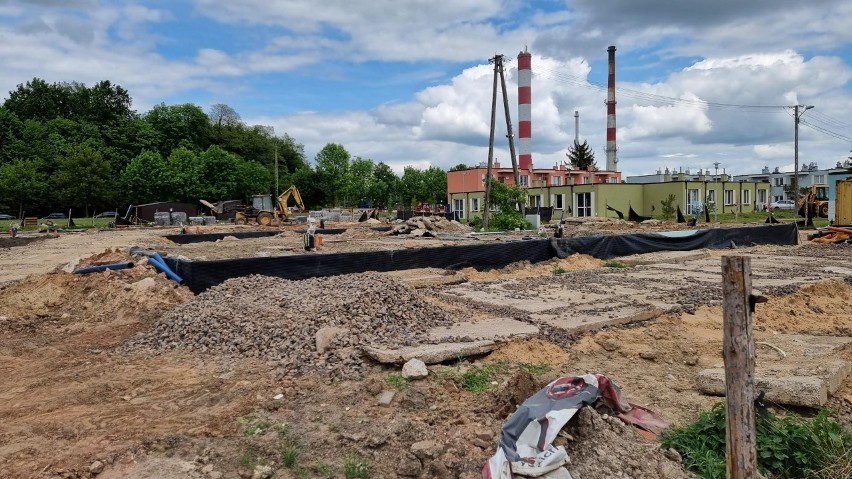 Nowe osiedle z uroczymi bloczkami powstaje w Kielcach. Lokatorzy poczekają na klucze kilka miesięcy dłużej. Zobaczcie zdjęcia