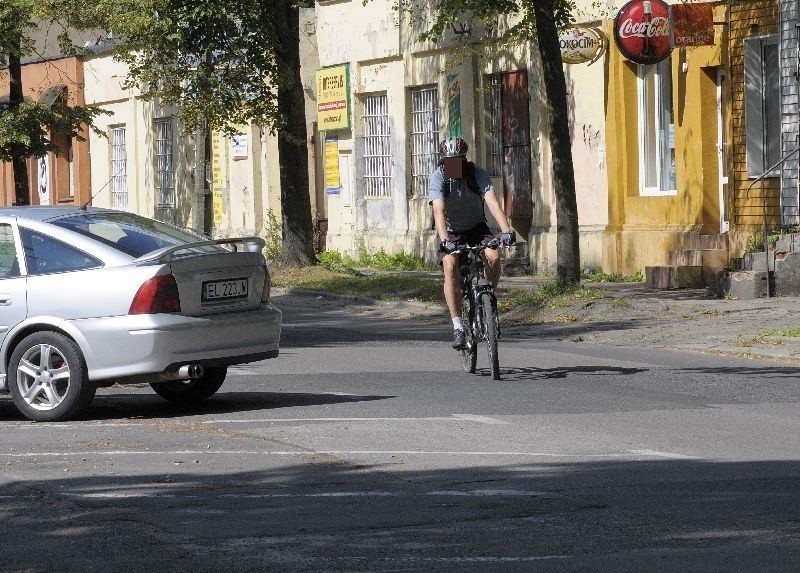 Niestety, wielu rowerzystów jeździ tak, jakby kompletnie nie...