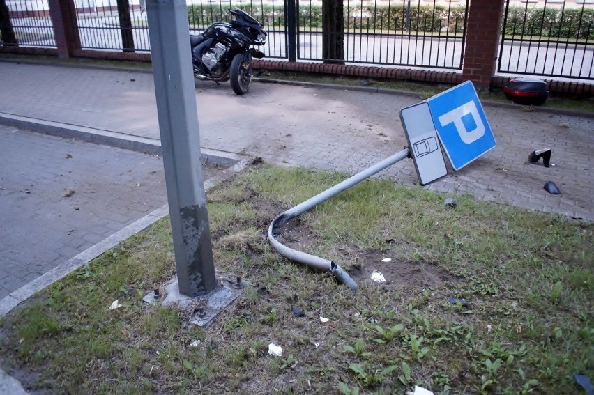Wypadek motocyklisty w Słupsku. 31-latek trafił do szpitala