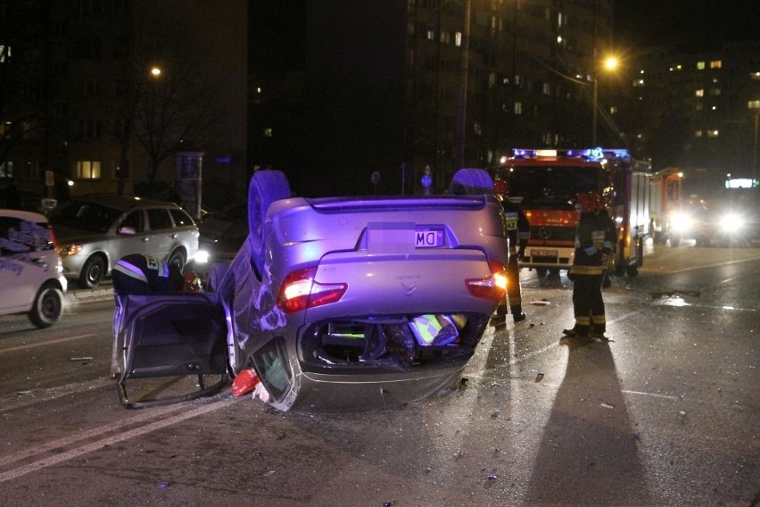 Wypadek na ul. Borowskiej przy skrzyżowaniu z Wieczystą....