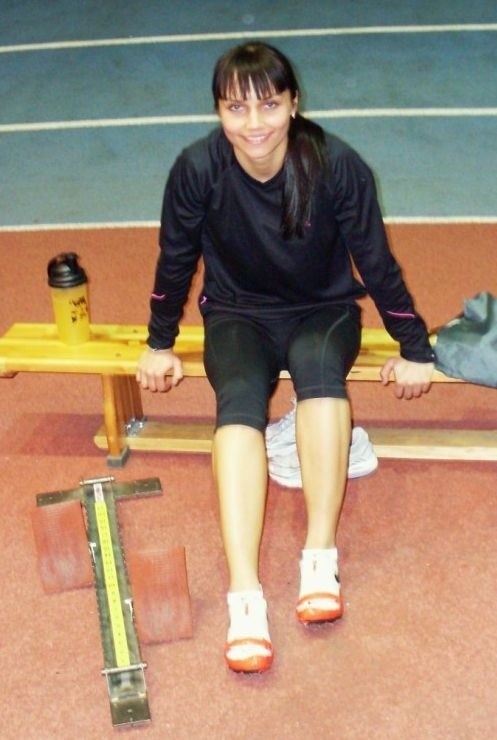 Monika Szczęsna z Orląt Radom  w czasie mityngu w Spale uzyskała identyczne czasy w eliminacjach i finale biegu na 60 metrów