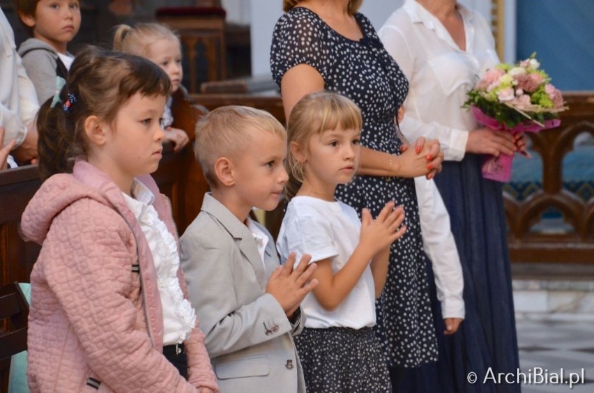 Uroczysta Msza św. i konferencja. Tak w Białymstoku rozpoczęto IX Tydzień Wychowania (zdjęcia)