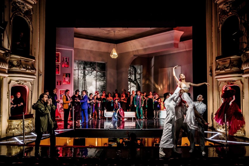 „Traviata” Giuseppe Verdiego to jedna z najpopularniejszych...