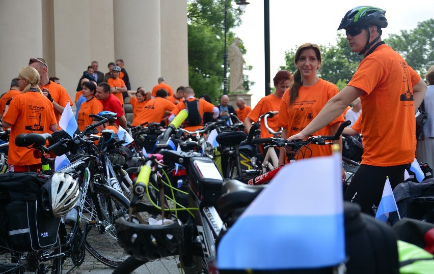 Rowerzyści wyruszyli z Lublina na Jasną Górę [ZDJĘCIA]