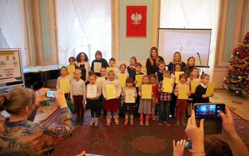 Finał konkursu plastycznego w lubelskich szkołach. Segregację śmieci znają „od deski do deski”