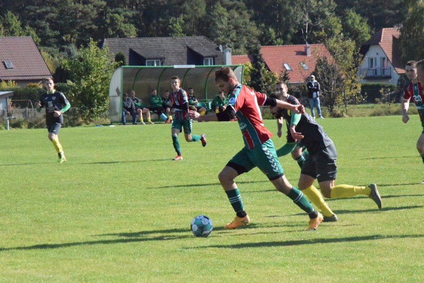 Klasa okręgowa. Gród Ćmińsk - Orlęta Kielce 0:1. Zobacz zdjęcia z meczu (GALERIA)