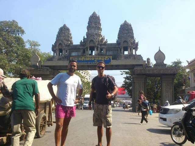 Marcin Zimon i Adrian Kubala przez trzy miesiące odwiedzili egzotyczne miejsca w Azji Południowo-Wschodniej. Na zdjęciu - Kambodża. Fot.: nadesłane