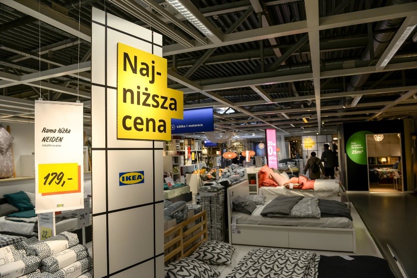 Sklepy IKEA cieszą się popularności wśród Polaków. Co ze...