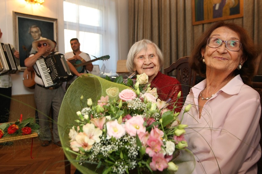 109 urodziny Marii Olszowskiej w Klubie Muzyki i Literatury...