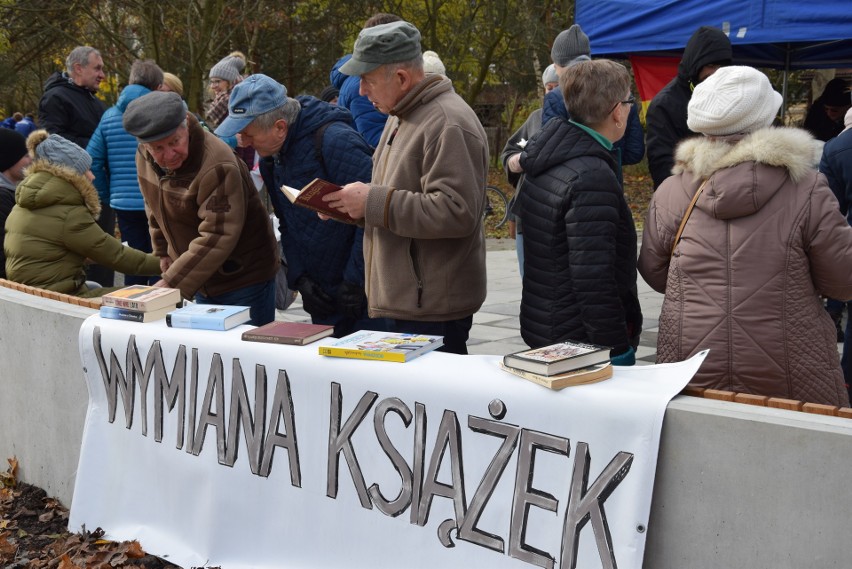 Dziś o godzinie 11.00 uroczyście otwarto Park Jedności na...