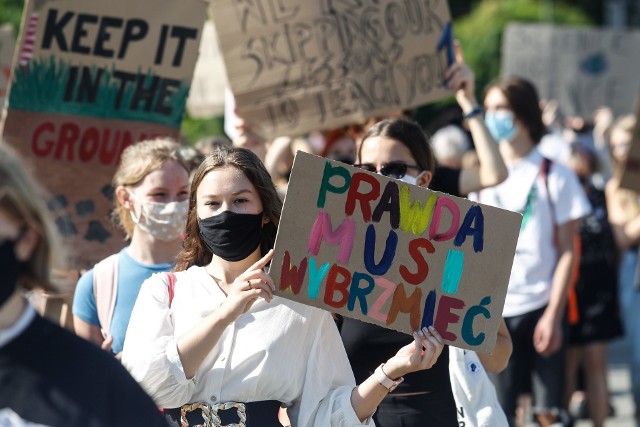 Młodzieżowy Strajk Klimatyczny w Rzeszowie.