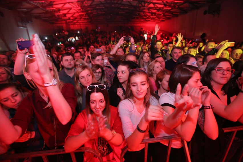 Karnawałowa Noc Disco Polo w Sosnowcu. gwiazda był Zenin...