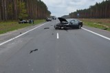 Wypadek na S8: kobieta z lexusa uderzyła w dwa auta