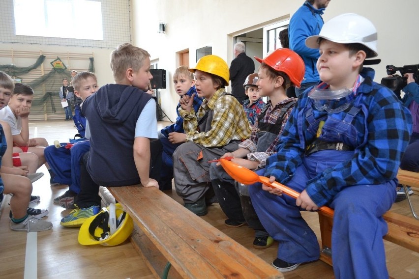 Głożyny: Za 11 mln zł rozbudowali szkołę i przedszkole [ZDJĘCIA]