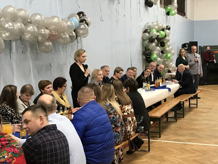 Spotkanie noworoczne organizacji pozarządowych w Andrzejewie. Były też konkursy i wybory Miss KGW 11.02.2023