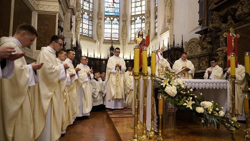 Święcenia kapłańskie w tarnowskiej katedrze były dużym...