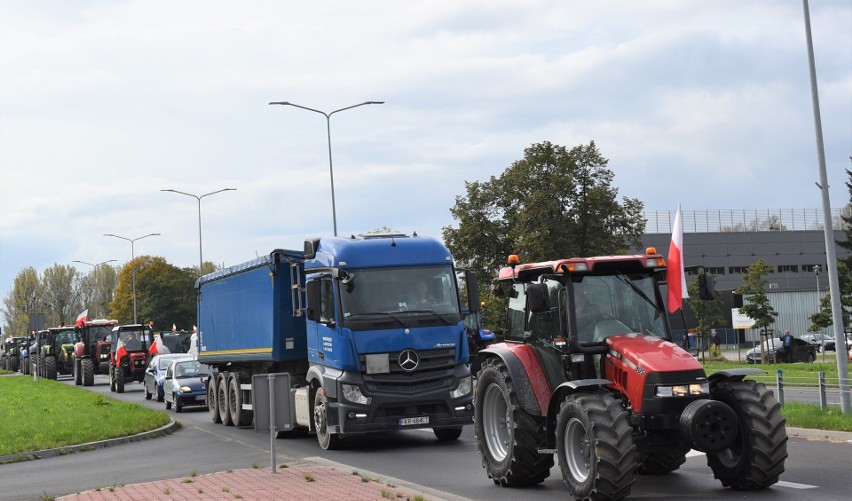 Rolnicy z gmin Oświęcim, Zator i Kęty blokowali drogę...