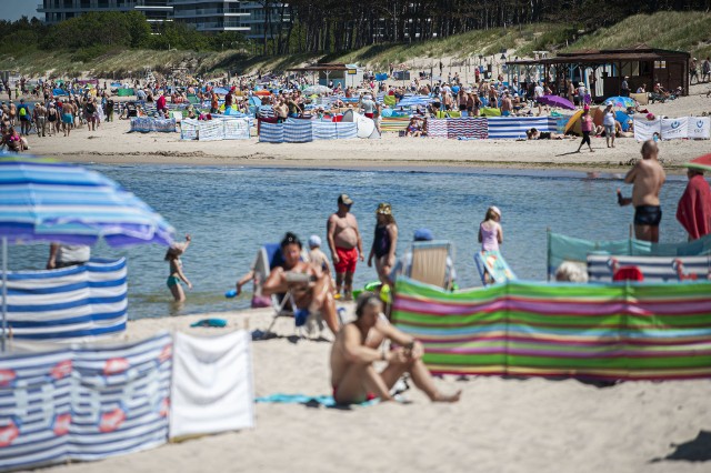 Najbliższe dni będą w naszym regionie naprawdę gorące. Zarówno w weekend, jak i w poniedziałek, temperatura w wielu miejscach przekroczy nawet 30 stopni Celsjusza.