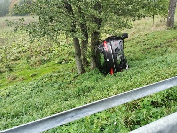 Na drogach w naszym regionie panują trudne warunki do jazdy....