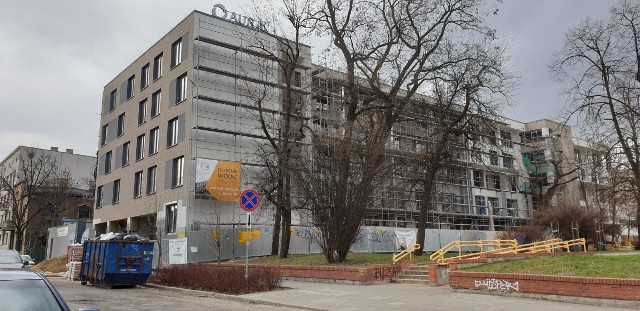 Przy ul. Gdańskiej 120 kończy się budowa "Gdańska Residence", gdzie powstają 52 mieszkania od jedno- do czteropokojowych.