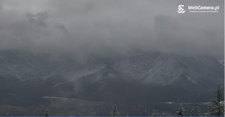 Zima wróciła w Tatry [ZDJĘCIA]