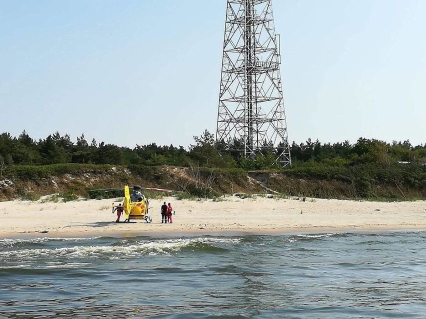 Morze wyrzuciło na plażę w Piaskach zwłoki mężczyzny. Zwłoki...