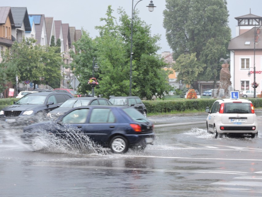 Ostrołęka. Ulewa o godz. 13.00 30 lipca 2019 r.