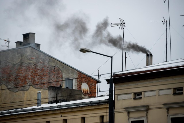 Do  27 października trwają konsultacje dotyczące propozycji przesunięcia wymiany kopciuchów nawet do 2030 roku.