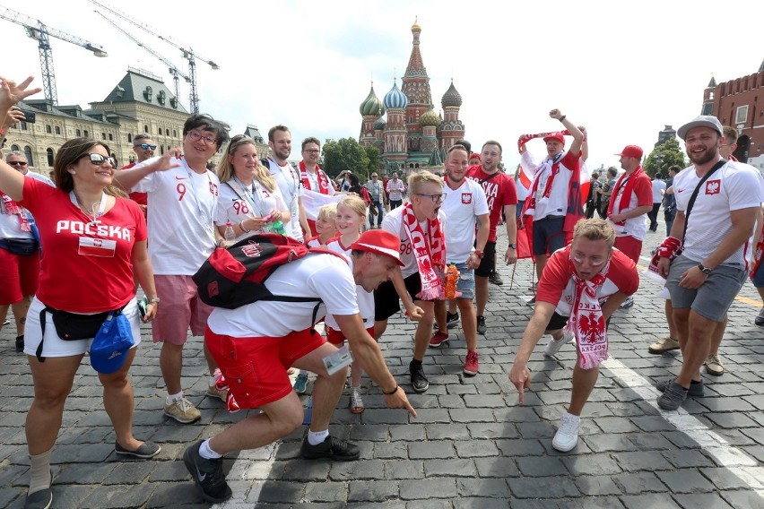 Polscy kibice opanowali ulice Moskwy. Zdjęcia fanów specjalnie dla "Nowości"!