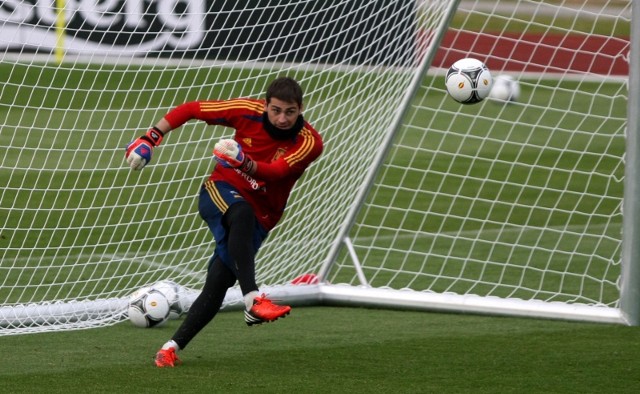 06.06.2012. gdniewino nz iker casillas trening reprezentacji hiszpani euro 2012 w osrodku mistral w gniewini dziennik baltycki