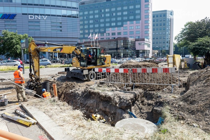 Torowa rewolucja na Placu Rodła w Szczecinie