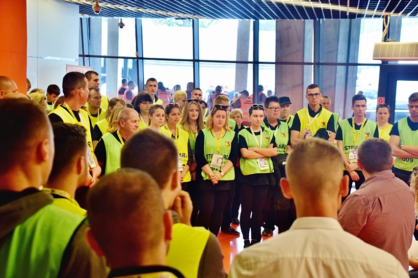 Na stadionie przy ul. Słonecznej pracuje grubo ponad 100...