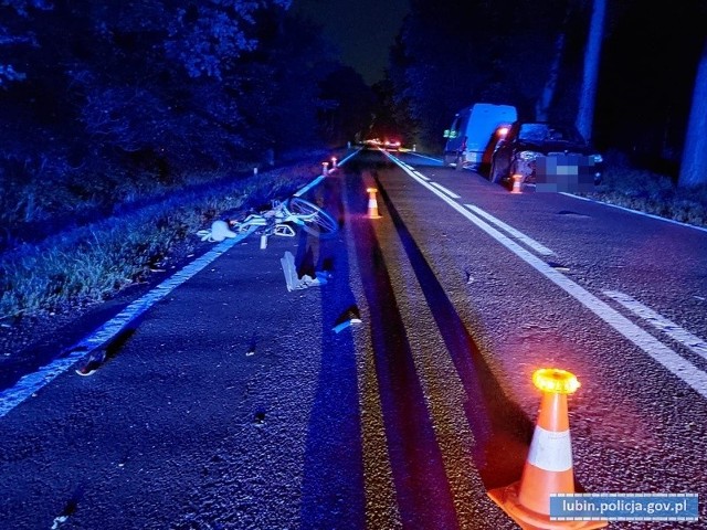 Wypadek na trasie Lubin - Ścinawa. Ciężko ranny rowerzysta trafił do szpitala