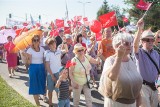 XI Marsz dla Jezusa w Słupsku. Wierni przeszli przez miasto [ZDJĘCIA]