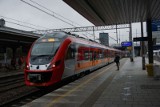 Nowe połączenia kolejowe z Poznania na sezon wakacyjny i atrakcje na Dzień Dziecka