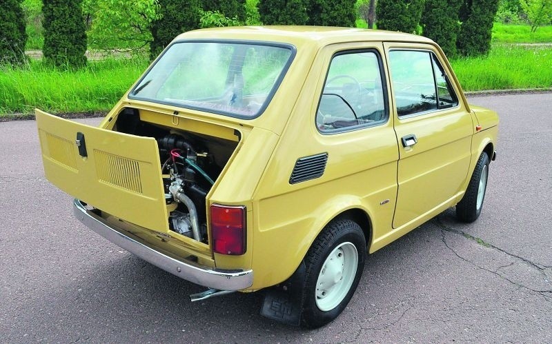 Licytacja malucha za miliard zakończona. Fiat 126p wciąż do kupienia