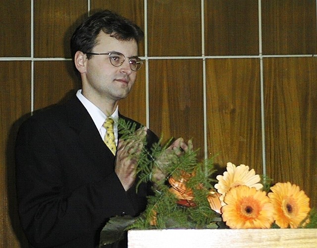Arkadiusz Czartoryski - dzis poseł Partii Republikanie, w latach l1998–2002 prezydent Ostrołęki, w latach 2005–2006 wiceminister spraw wewnętrznych i administracji