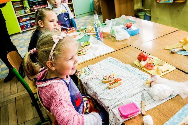 Prawdziwe cuda na śniadanie wyczarowały sześciolatki z klasy I c SP nr 2, które wczoraj biły Rekord Guinnessa