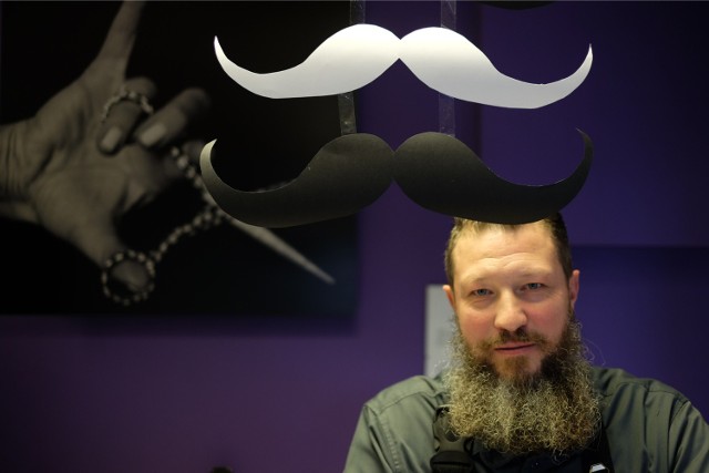 Movember: Zapuść wąsa i pobiegnij dla jaj