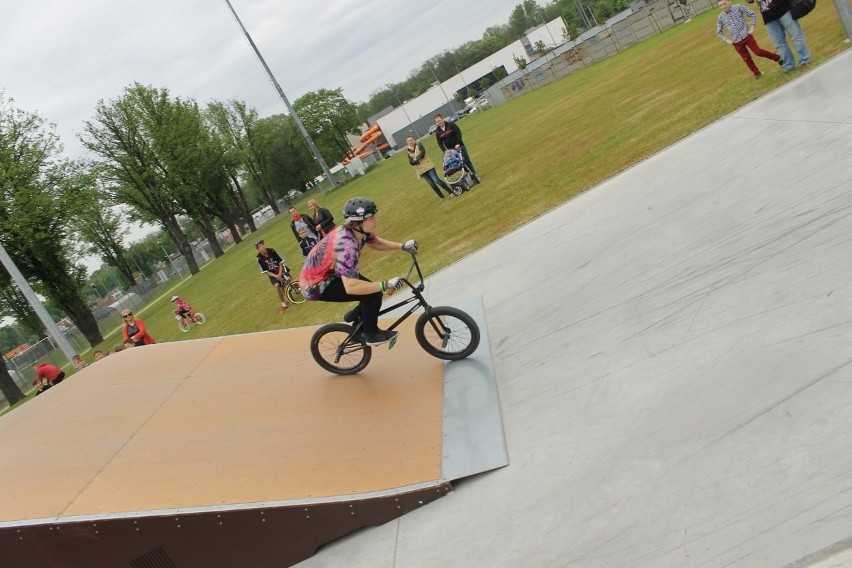 Pokaz ekstremalnej jazdy na skateparku [FOTO]