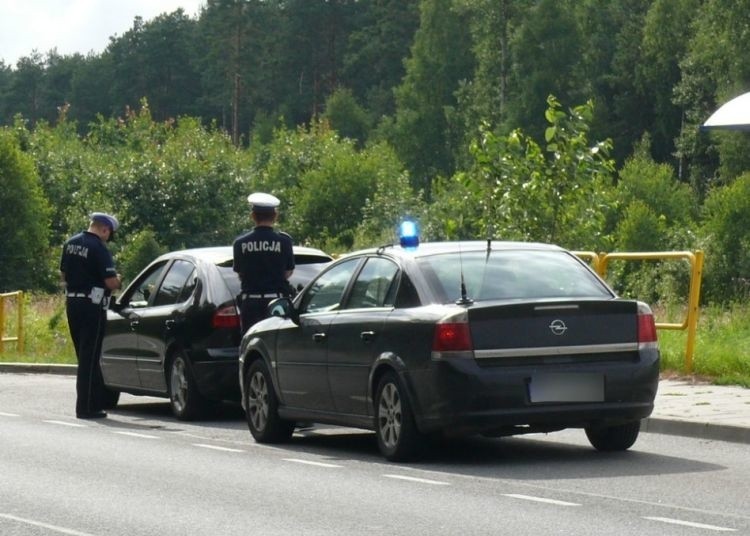 Akcja Prędkość. Policja zatrzymywała kierowców. Wypisała 330 mandatów (zdjęcia)