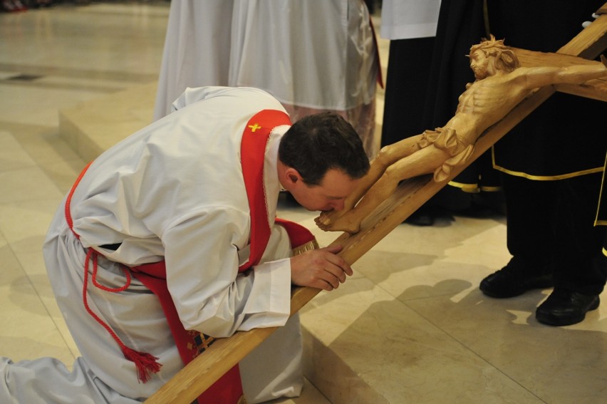 Triduum Paschalne oraz Wielkanoc gromadziły w kościołach...